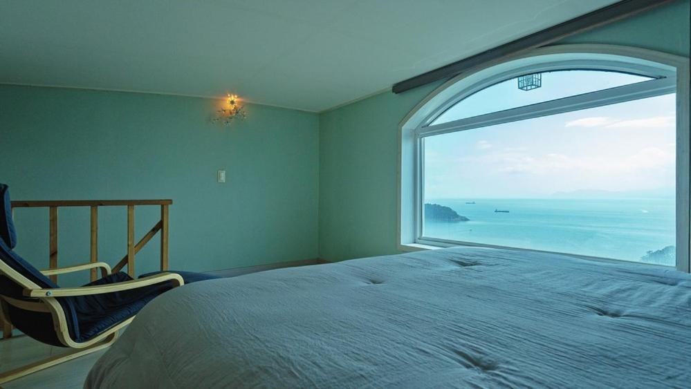 Namhae Healing Time Pension Room photo